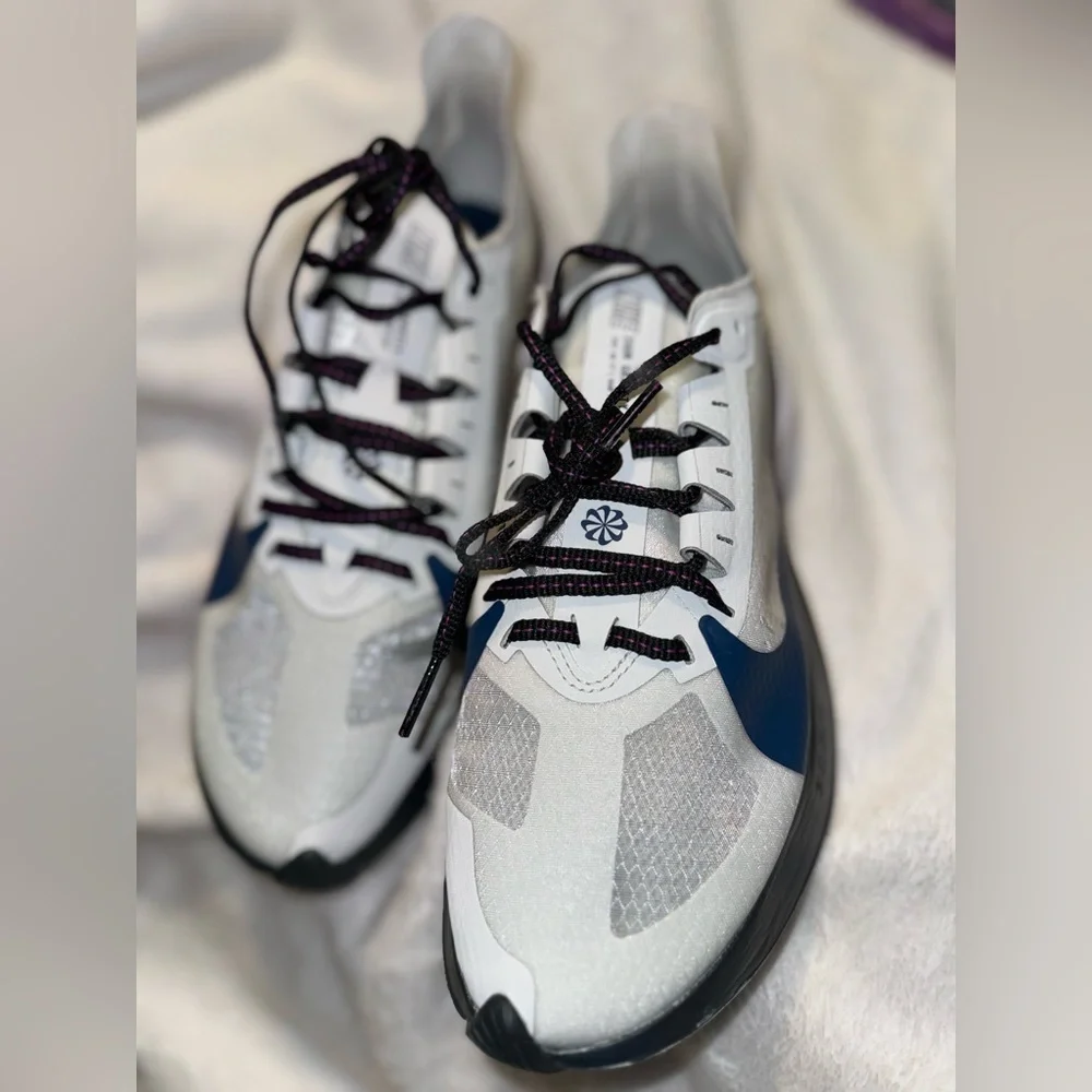 Nike Zoom Gravity Photon Light Grey Running Athletic Shoes